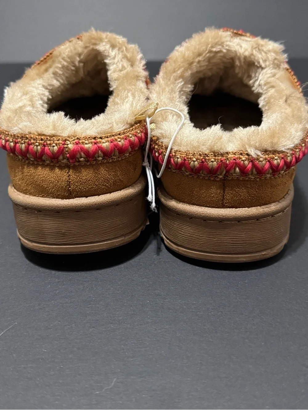 Kohl's Kids Faux-Suede Pembroke Slip-On Slippers in Chestnut with Red Trim